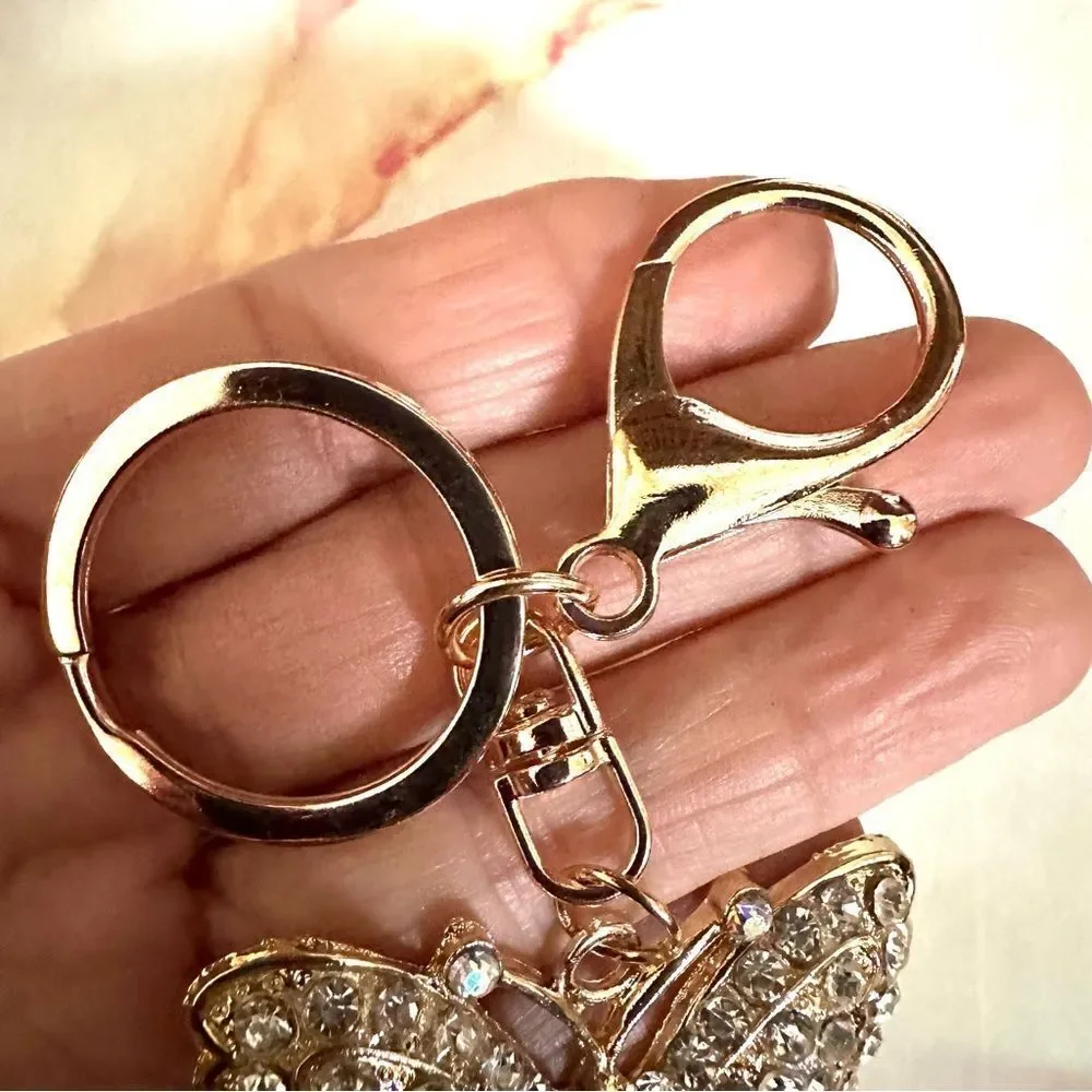 Gold tone butterfly rhinestone hang tag/keychain